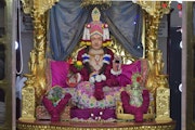 Vadtal Temple Murti Darshan
