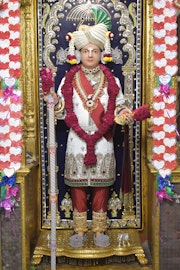 Vadtal Temple Murti Darshan