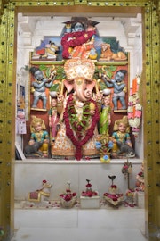 Vadtal Temple Murti Darshan