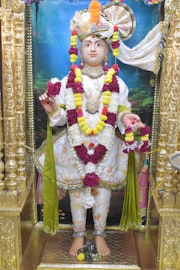 Vadtal Temple Murti Darshan
