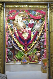 Vadtal Temple Murti Darshan