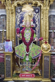 Vadtal Temple Murti Darshan