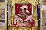 Vadtal Temple Murti Darshan