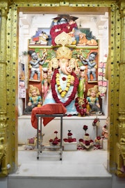 Vadtal Temple Murti Darshan