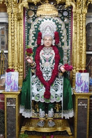 Vadtal Temple Murti Darshan