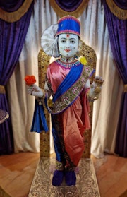 Willesden Temple Murti Darshan