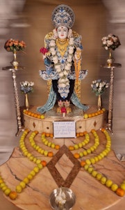 Willesden Temple Murti Darshan