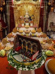 Willesden Temple Murti Darshan