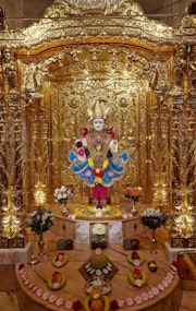 Willesden Temple Murti Darshan